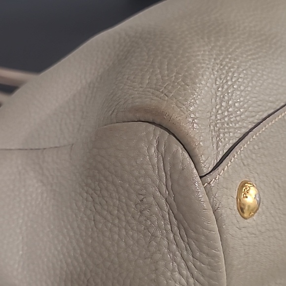 Authentic PRADA Jumbo - Picture 8 of 17